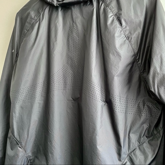 Eddie Bauer Ventatrex Packable Jacket - Picture 10 of 16